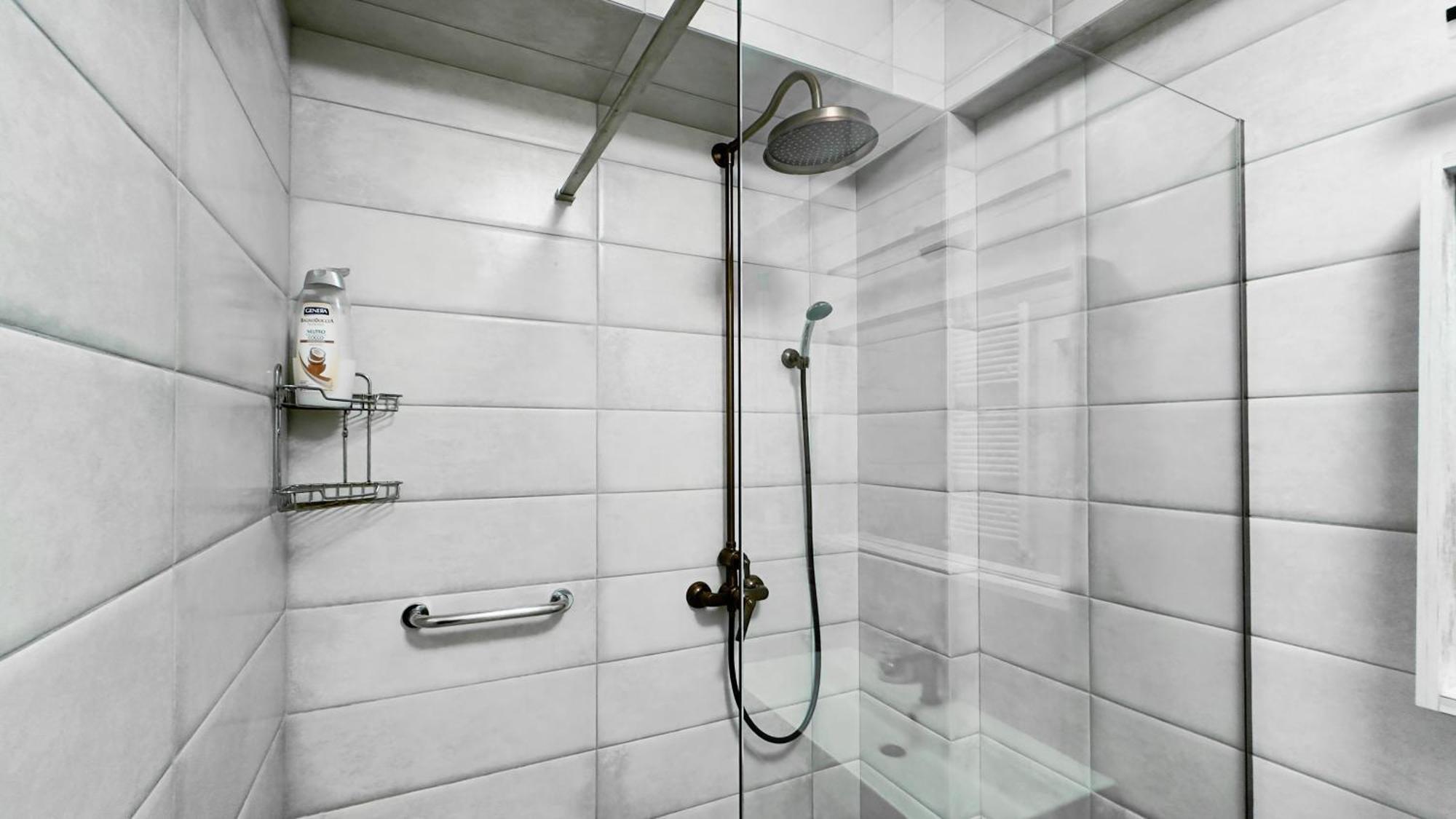 Glass New Apartments Ultracentral Chisinau Luaran gambar